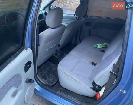 Синій Дачія Logan, об'ємом двигуна 1.6 л та пробігом 215 тис. км за 3900 $, фото 8 на Automoto.ua