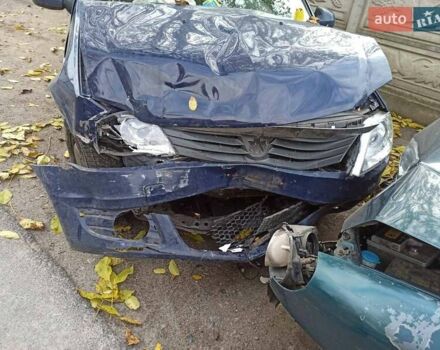 Дачия Логан 2009 в Киеве на Automoto.ua Синий Дачия Логан, объемом двигателя 1.6 л и пробегом 374 тыс. км за 2000 $, фото 3 на Automoto.ua