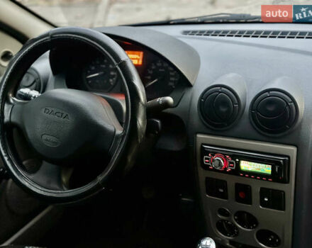 Синій Дачія Logan, об'ємом двигуна 1.6 л та пробігом 271 тис. км за 4999 $, фото 6 на Automoto.ua