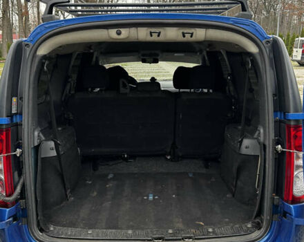 Синий Дачия Логан, объемом двигателя 1.6 л и пробегом 227 тыс. км за 4600 $, фото 5 на Automoto.ua