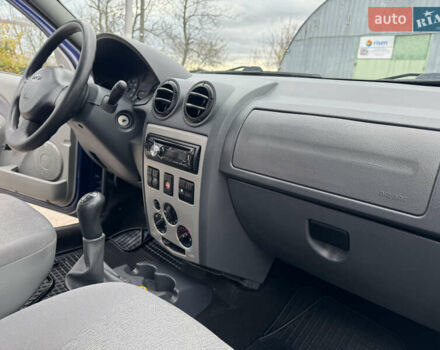 Дачія Logan 2009 у Рівному на Automoto.ua Синій Дачія Logan, об'ємом двигуна 0 л та пробігом 173 тис. км за 5490 $, фото 37 на Automoto.ua
