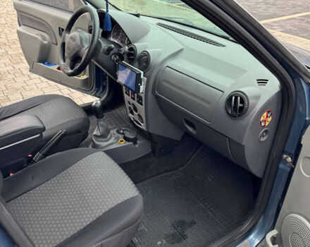 Синий Дачия Логан, объемом двигателя 1.46 л и пробегом 355 тыс. км за 3650 $, фото 28 на Automoto.ua