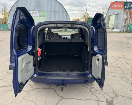 Дачія Logan 2009 у Рівному на Automoto.ua Синій Дачія Logan, об'ємом двигуна 0 л та пробігом 173 тис. км за 5490 $, фото 27 на Automoto.ua