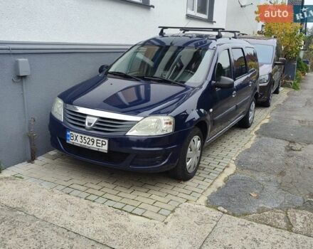 Синий Дачия Логан, объемом двигателя 1.6 л и пробегом 243 тыс. км за 5574 $, фото 1 на Automoto.ua