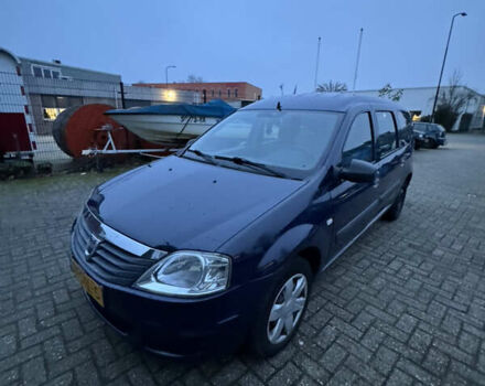Синий Дачия Логан, объемом двигателя 1.6 л и пробегом 260 тыс. км за 4550 $, фото 1 на Automoto.ua