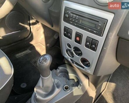 Синий Дачия Логан, объемом двигателя 1.6 л и пробегом 126 тыс. км за 5900 $, фото 8 на Automoto.ua