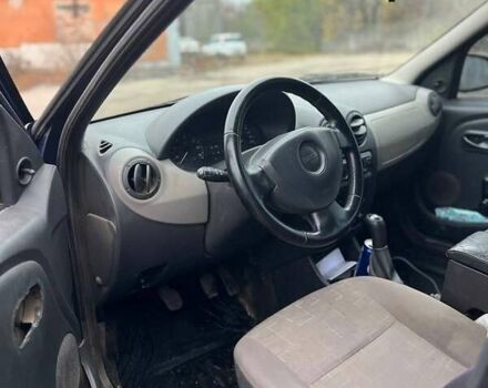 Синий Дачия Логан, объемом двигателя 1.1 л и пробегом 190 тыс. км за 4300 $, фото 2 на Automoto.ua