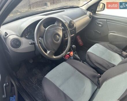 Синий Дачия Логан, объемом двигателя 1.15 л и пробегом 212 тыс. км за 4800 $, фото 10 на Automoto.ua