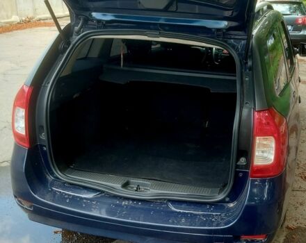 Дачія Logan 2014 у Умани на Automoto.ua Синій Дачія Logan, об'ємом двигуна 0.9 л та пробігом 235 тис. км за 5900 $, фото 4 на Automoto.ua