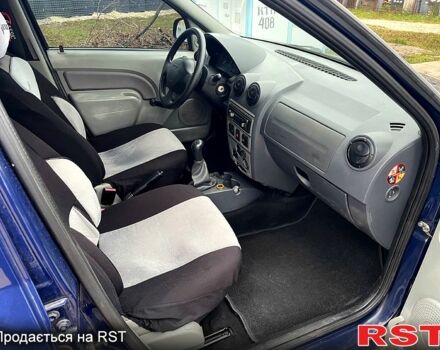 Синий Дачия Логан, объемом двигателя 1.4 л и пробегом 250 тыс. км за 4250 $, фото 7 на Automoto.ua