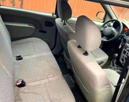 Синій Дачія Logan, об'ємом двигуна 1.6 л та пробігом 320 тис. км за 5000 $, фото 3 на Automoto.ua