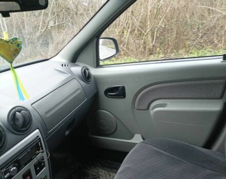 Синій Дачія Logan, об'ємом двигуна 1.6 л та пробігом 269 тис. км за 5000 $, фото 4 на Automoto.ua