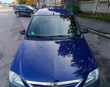 Синий Дачия Логан, объемом двигателя 1.6 л и пробегом 200 тыс. км за 4700 $, фото 1 на Automoto.ua