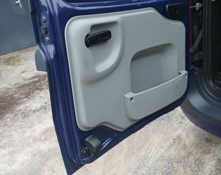 Синий Дачия Логан, объемом двигателя 1.6 л и пробегом 262 тыс. км за 4500 $, фото 7 на Automoto.ua