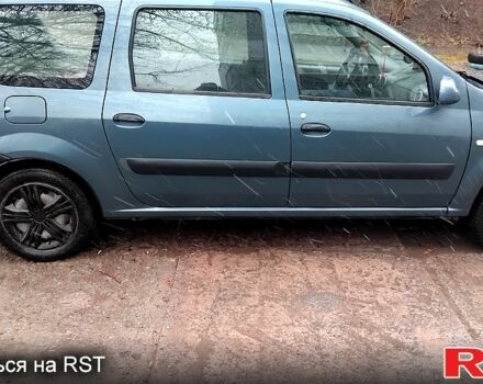 Синий Дачия Логан, объемом двигателя 1.6 л и пробегом 246 тыс. км за 5200 $, фото 1 на Automoto.ua