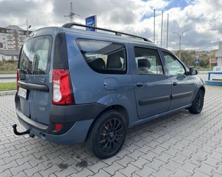 Синий Дачия Логан, объемом двигателя 1.6 л и пробегом 250 тыс. км за 3300 $, фото 2 на Automoto.ua