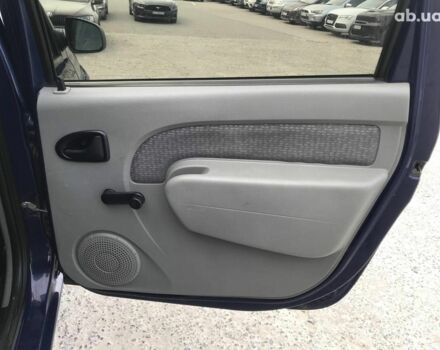 Синій Дачія Logan, об'ємом двигуна 1.6 л та пробігом 275 тис. км за 4290 $, фото 18 на Automoto.ua