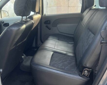 Синій Дачія Logan, об'ємом двигуна 1.6 л та пробігом 312 тис. км за 4100 $, фото 5 на Automoto.ua