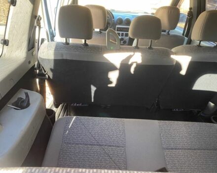 Дачія Logan 2008 у Умани на Automoto.ua Синій Дачія Logan, об'ємом двигуна 1.6 л та пробігом 300 тис. км за 3500 $, фото 6 на Automoto.ua