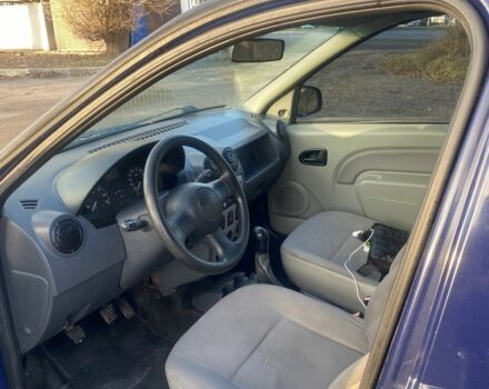 Синий Дачия Логан, объемом двигателя 1.6 л и пробегом 314 тыс. км за 3199 $, фото 6 на Automoto.ua