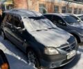 Синий Дачия Логан, объемом двигателя 1.6 л и пробегом 300 тыс. км за 3600 $, фото 1 на Automoto.ua