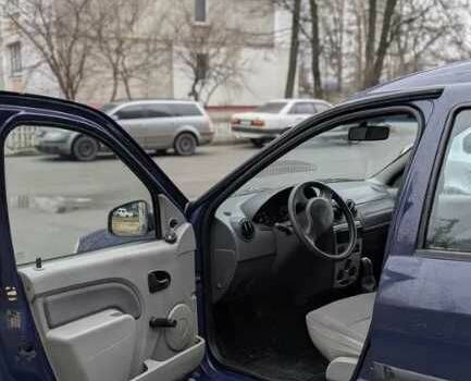 Синий Дачия Логан, объемом двигателя 1.4 л и пробегом 199 тыс. км за 3380 $, фото 5 на Automoto.ua