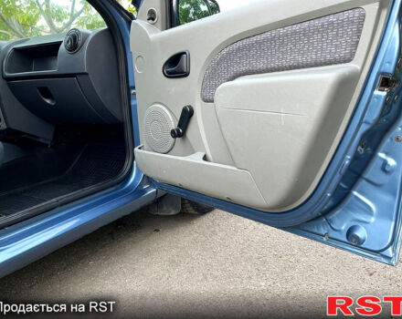 Синий Дачия Логан, объемом двигателя 1.6 л и пробегом 152 тыс. км за 4950 $, фото 2 на Automoto.ua