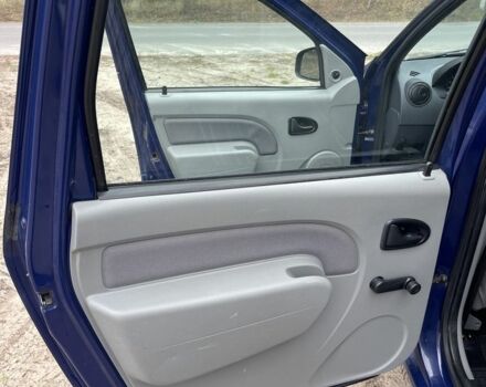 Синий Дачия Логан, объемом двигателя 1.6 л и пробегом 185 тыс. км за 4850 $, фото 15 на Automoto.ua