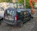 Синий Дачия Логан, объемом двигателя 1.6 л и пробегом 110 тыс. км за 1300 $, фото 3 на Automoto.ua