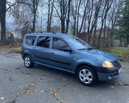 Синий Дачия Логан, объемом двигателя 1.6 л и пробегом 215 тыс. км за 3900 $, фото 1 на Automoto.ua