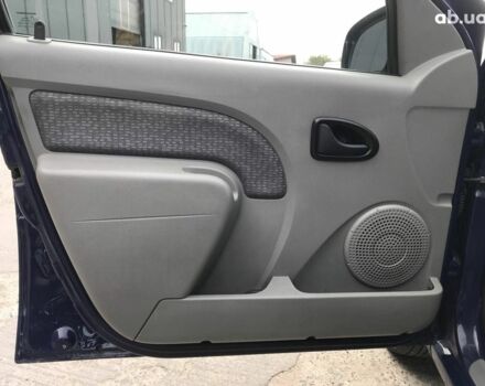 Синій Дачія Logan, об'ємом двигуна 1.6 л та пробігом 275 тис. км за 4290 $, фото 14 на Automoto.ua