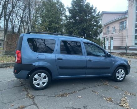 Синий Дачия Логан, объемом двигателя 1.6 л и пробегом 215 тыс. км за 3900 $, фото 2 на Automoto.ua