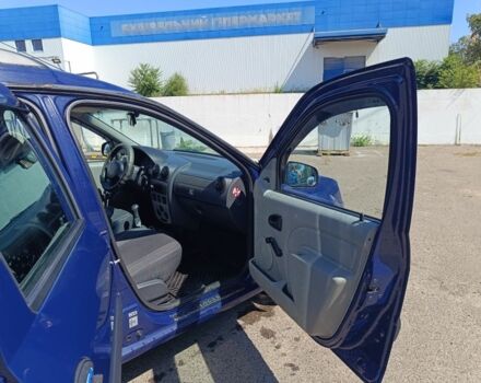 Синий Дачия Логан, объемом двигателя 1.4 л и пробегом 234 тыс. км за 4500 $, фото 6 на Automoto.ua