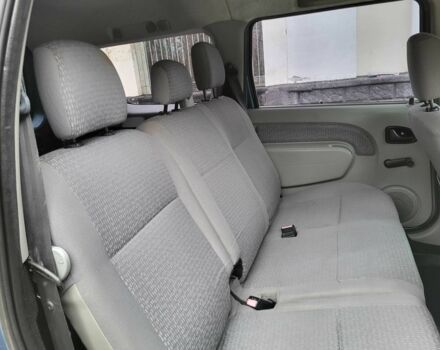 Синій Дачія Logan, об'ємом двигуна 1.6 л та пробігом 146 тис. км за 4900 $, фото 15 на Automoto.ua