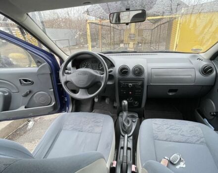 Синій Дачія Logan, об'ємом двигуна 1.4 л та пробігом 106 тис. км за 4700 $, фото 7 на Automoto.ua