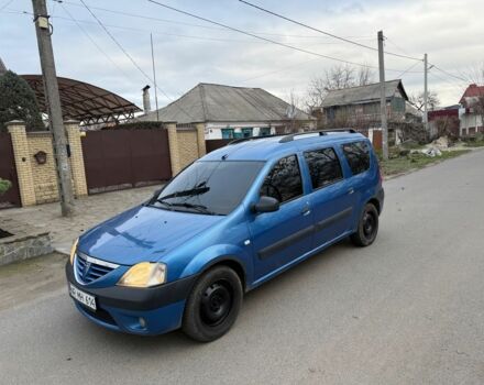 Синий Дачия Логан, объемом двигателя 1.6 л и пробегом 200 тыс. км за 2950 $, фото 4 на Automoto.ua