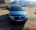 Синій Дачія Logan, об'ємом двигуна 1.5 л та пробігом 300 тис. км за 4999 $, фото 2 на Automoto.ua