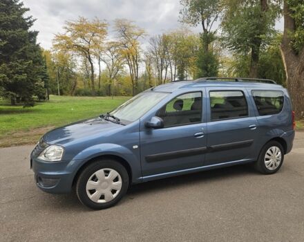 Дачія Logan 2010 у Кривому Розі на Automoto.ua Синій Дачія Logan, об'ємом двигуна 1.6 л та пробігом 180 тис. км за 7450 $, фото 1 на Automoto.ua