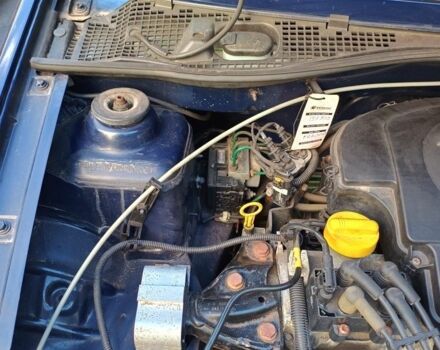 Синий Дачия Логан, объемом двигателя 1.6 л и пробегом 158 тыс. км за 6000 $, фото 5 на Automoto.ua