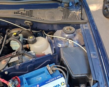 Синий Дачия Логан, объемом двигателя 1.6 л и пробегом 158 тыс. км за 6000 $, фото 6 на Automoto.ua