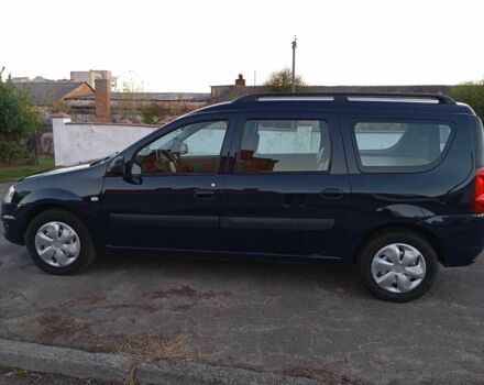 Синий Дачия Логан, объемом двигателя 1.6 л и пробегом 210 тыс. км за 4200 $, фото 3 на Automoto.ua