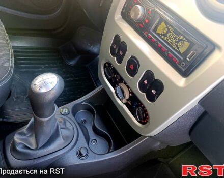 Синий Дачия Логан, объемом двигателя 1.6 л и пробегом 172 тыс. км за 6650 $, фото 8 на Automoto.ua