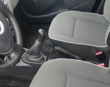 Синий Дачия Логан, объемом двигателя 1.6 л и пробегом 195 тыс. км за 6815 $, фото 3 на Automoto.ua