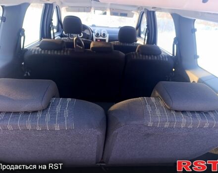 Синий Дачия Логан, объемом двигателя 1.6 л и пробегом 172 тыс. км за 6650 $, фото 7 на Automoto.ua