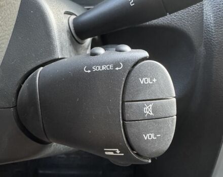 Синий Дачия Логан, объемом двигателя 1.6 л и пробегом 350 тыс. км за 5700 $, фото 14 на Automoto.ua