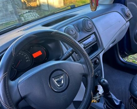 Дачія Logan 2014 у Умани на Automoto.ua Синій Дачія Logan, об'ємом двигуна 1.1 л та пробігом 178 тис. км за 6000 $, фото 10 на Automoto.ua