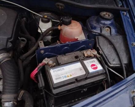 Синий Дачия Логан, объемом двигателя 1.4 л и пробегом 379 тыс. км за 2800 $, фото 1 на Automoto.ua