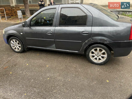 Синий Дачия Логан, объемом двигателя 1.4 л и пробегом 325 тыс. км за 2200 $, фото 1 на Automoto.ua