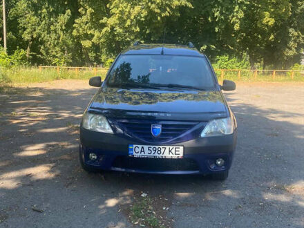Дачия Логан 2007 в Звенигородка на Automoto.ua Синий Дачия Логан, объемом двигателя 1.6 л и пробегом 191 тыс. км за 5000 $, фото 1 на Automoto.ua