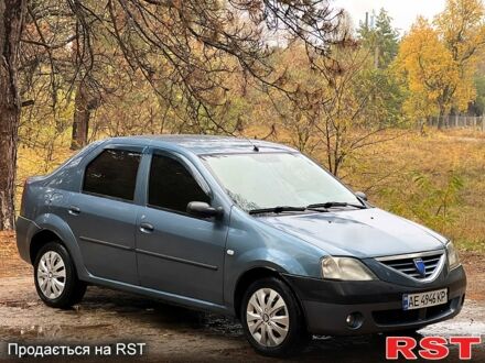 Дачия Логан 2007 в Днепре (Днепропетровске) на Automoto.ua Синий Дачия Логан, объемом двигателя 1.4 л и пробегом 197000 тыс. км за 3300 $, фото 1 на Automoto.ua